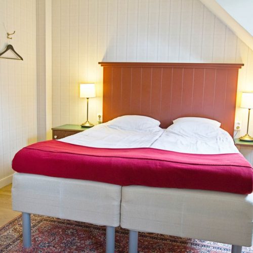 Hotel Bishops Arms